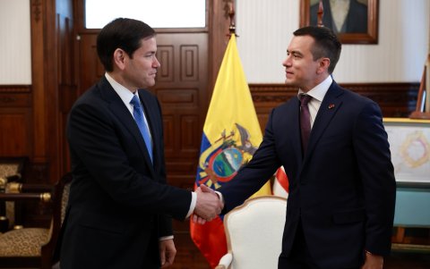 Daniel Noboa y Marco Rubio en el Palacio de Carondelet, reafirmando la alianza entre Ecuador y Estados Unidos para enfrentar a las bandas criminales declaradas terroristas.