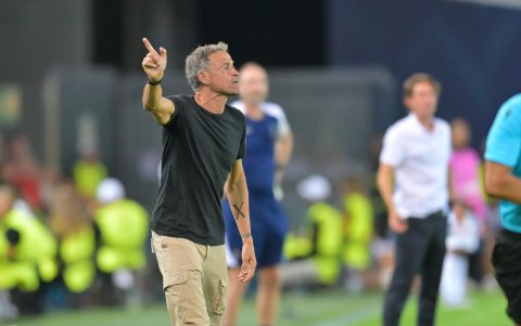 Luis Enrique, defensa español del PSG.