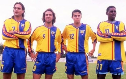 (De izquierda a derecha) Los delanteros Cuqui Juárez, Ariel Grazziani, Iván Kaviedes y Tin Delgado.