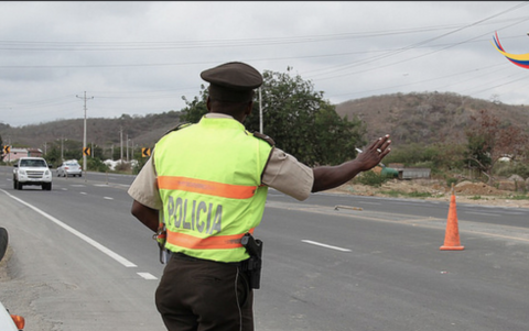 Conductores en vías de Guayaquil: las reformas al COIP buscan reducir accidentes y reforzar la cultura vial en Ecuador.