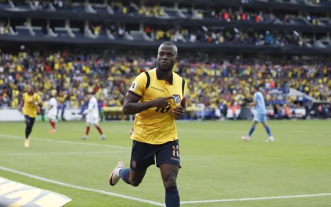 El delantero ecuatoriano Enner Valencia jugará su último partido oficial con la selección de Ecuador en el estadio Monumental de Guayaquil.