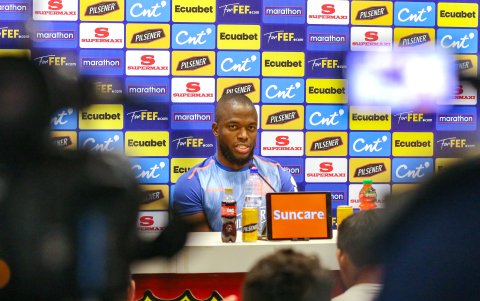 Enner Valencia, y su despedida de las eliminatoria ante Argentina.