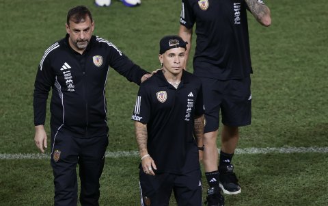 Yeferson Sotelo de la selección de Venezuela tras el último partido.
