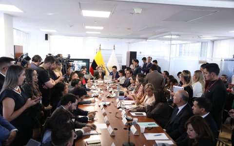 La Comisión de Biodiversidad fue el escenario para un enfrentamiento entre Camila León y Mónica Palacios.