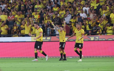 Barcelona SC buscará sorprender a Emelec en el Capwell