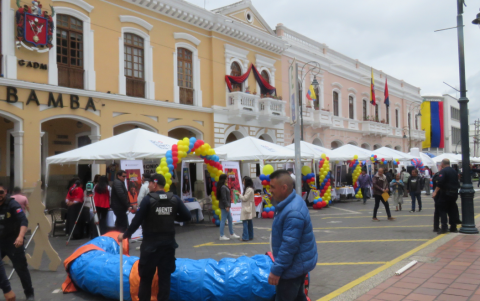 Durante la jornada, estudiantes, autoridades y emprendedores participaron en actividades que resaltan el valor histórico de la ciudad.