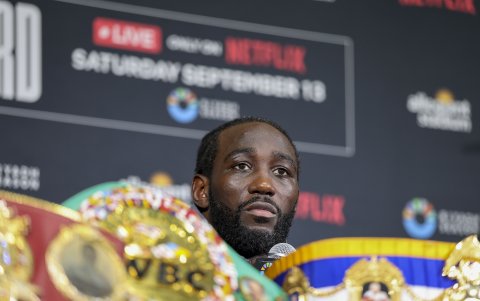 El boxeador estadounidense Terence Crawford durante la rueda de prensa ofrecida al término del combate ante el mexicano Saúl 