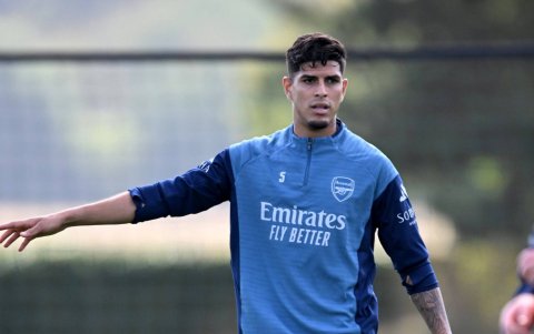 El tricolor Piero Hincapié se encuentra con Arsenal para el partido de Champions.