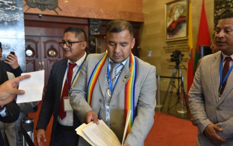 Tres asambleístas exPachakutik se mantienen como aliados del oficialismo.