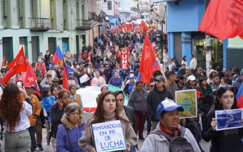 El 16 de septiembre hubo marchas en Cuenca en contra el extractivismo y el presidente Daniel Noboa.