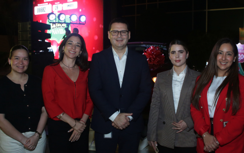 María José Zambrano, Denisse Cevallos, Julio César Alvarado Chadia del Sol y Kathiuska Castillo.