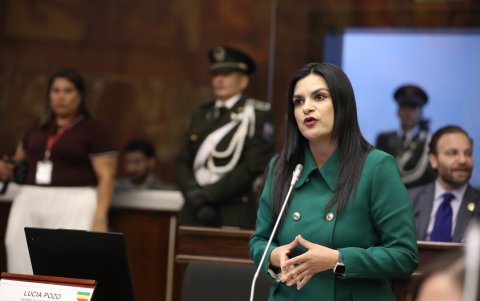 La asambleísta Lucía Pozo mocionó el 19 de septiembre de 2025 una resolución de respaldo en el Pleno sobre la convocatoria a Asamblea Constituyente.