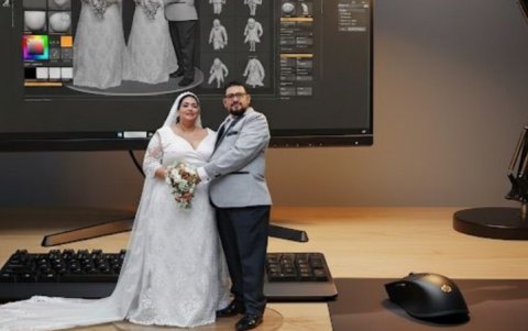 Hay novios que optan por mandar a hacer los muñecos con sus rostros.