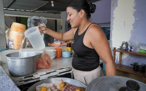 La falta de agua impactó directamente a miles de vecinos de Magro y Lomas de Sargentillo durante seis meses.