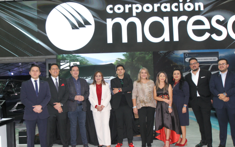 Bryan Puga, Pablo Burbano, Santiago Castro, Gloria Navas, Christian Cazar, Tatiana Flores, Jaqueline Flores, Paola Calle, Andrés Armendáriz y Juan Francisco Vaca.