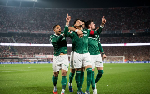 Palmeiras se impuso como visitante a River Plate en Copa Libertadores.