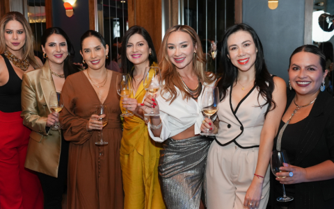 Angélica Millan, Amelina Espinoza, Ale Boada, Alison Corral, Angie Parra, María José́ Hidalgo y Sol Betancourt.