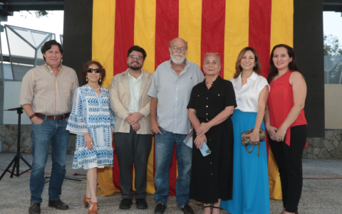 Daniel Cantos, Guisella Zambrano de Chávez, Jorge Albuja, Juan Marín, Nieves Tuset, Bonnie López y Cinthya Sandoval.