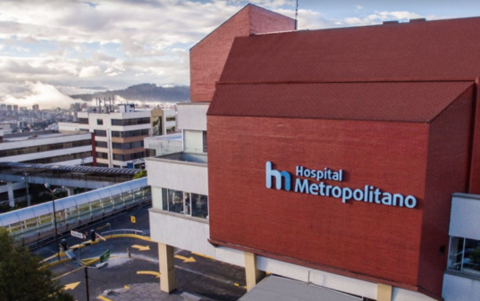 Hospital Metropolitano de Quito, reconocido en 2025 por su excelencia médica y tecnología de vanguardia.