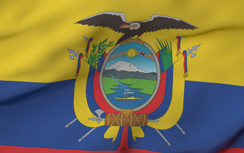 El escudo nacional refleja la geografía, la historia y el espíritu libertario del país, coronado por el cóndor andino.