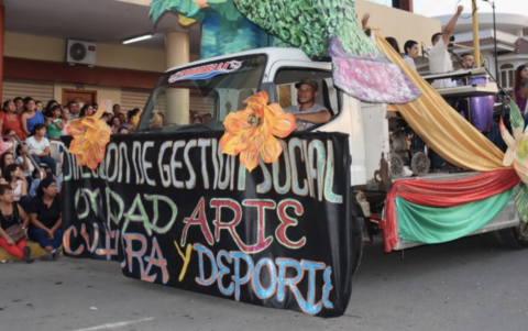 Santa Rosa celebra su historia agrícola con festividades patronales.