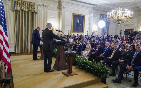 El presidente Donald Trump y israelí, Benjamin Netanyahu, participan de la conferencia de prensa conjunta este el 29 de septiembre de 2025.
