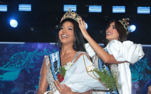 Jennifer Tutivén es la actual Reina de Guayaquil 2024.