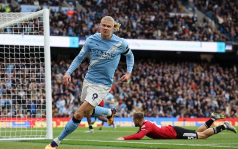 El Androide comanda el ataque citizens.