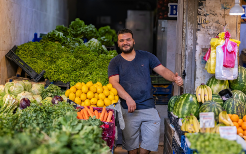 Pequeños negocios pueden utilizar el bono para comprar insumos y reiniciar sus actividades.