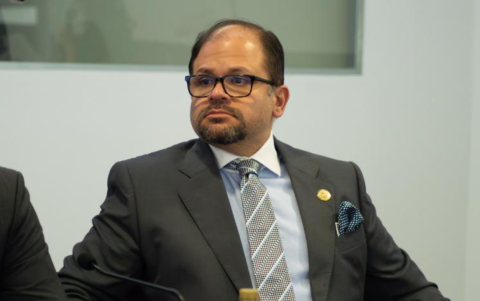 El ministro John Reimberg confirmó que el Gobierno realizará recorridos por distintas zonas del país para definir la ubicación de las bases.