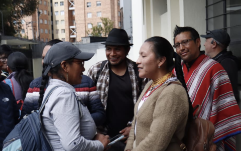 Representantes de pueblos y nacionalidades indígenas debaten en Quito las próximas acciones frente al paro nacional.