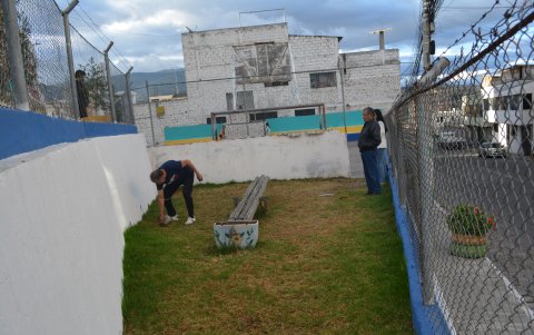 EN ESTE ESPACIO ESPERAN COLOQUEN LAS MAQUINAS EJERCITADORAS QUE FUERON RETIRADAS DEL PARQUE DE LA LAGUNA, PARA EL BIEN DE TODOS LOS 300 FAMILIAS DEL BARRIO.