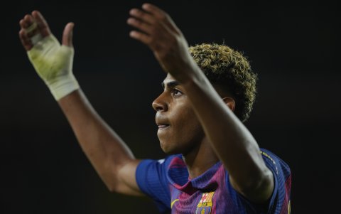 El delantero Lamine Yamal será baja para el duelo ante Sevilla.