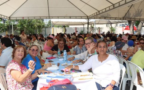 El evento recauda fondos para garantizar la educación de estudiantes que han perdido a uno de sus padres, manteniendo vivo el espíritu solidario del colegio.