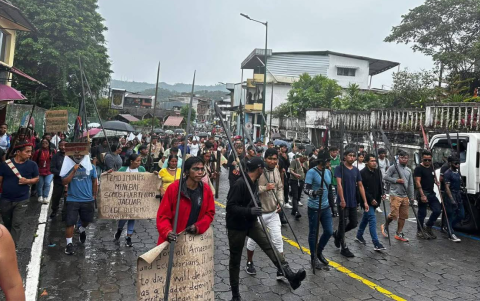 Movilizaciones se mantiene en varias provincias en rechazo a las medidas del Gobierno y a la consulta.