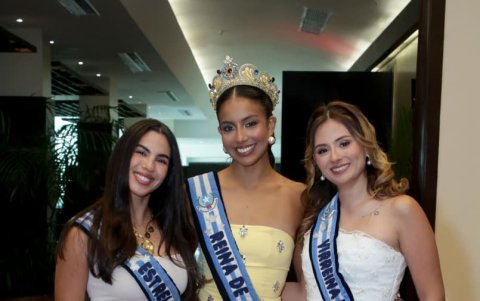 Jenniffer con María José Silva y Milena Bastidas.
