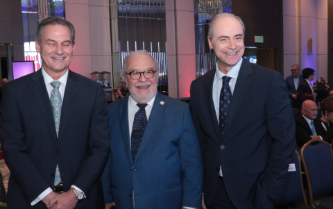 Ángelo Caputi, Rodrigo Bustamante y Miguel Eugene.