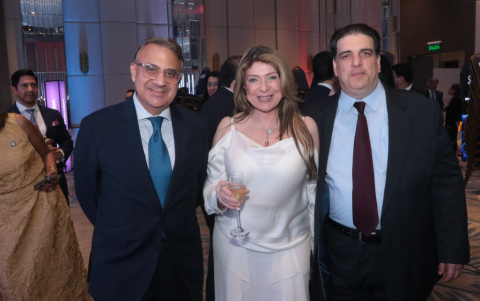 Morice Dassum, Ivonne Baki y Mohammad Baki.