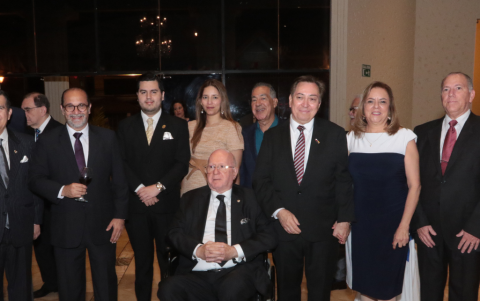 Carlos Estarellas, Humberto Plaza, Carlos Estarellas E., Diana Acosta, José Brito, Jorge Valenzuela, Ángeles Ramírez, Luis Jiménez y Xavier Simon.