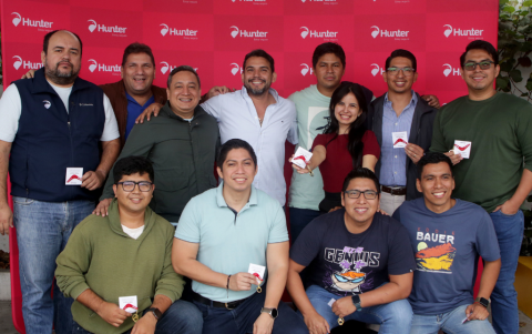 Xavier Neira, Luis Moscoso, Jorge Baque, Dani Mena, Moisés Suárez, Daysi Ponce, Erwin Escalante, Luis Sarmiento, Luis Ojeda, Carlos Carpio, José Sandoval y Kevin Carvajal.