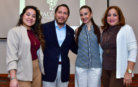 Lissette Duque, Jorge Morales, Nancy Cantarero y Aránzazu de Gomendirrutia.