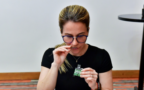 Paola Orellana durante la cata.