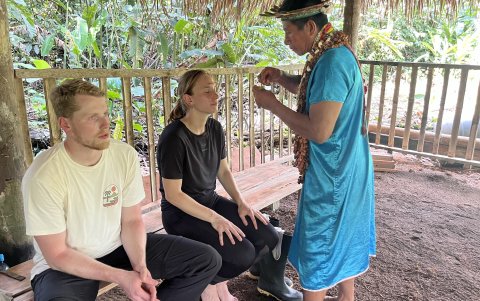 Para los expertos en turismo, el país requiere que se lo promocione internacionalmente para atraer a los turistas extranjeros.