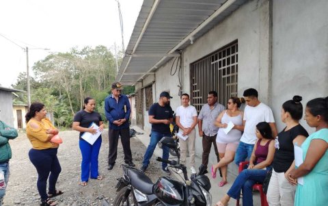 Vecinos se reunieron para dialogar sobre los cobros.