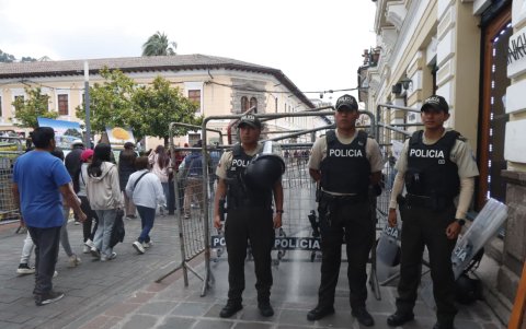 Policía y ejército fortalecen la seguridad en zonas estratégicas del casco histórico.