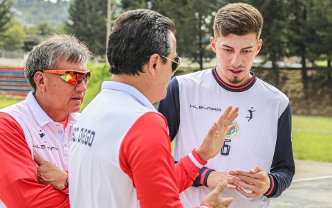 El colocador de la Universidad Central del Ecuador, ´Ruso´ fue la figura el año pasado.