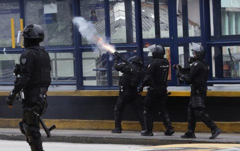 Fuentes militares recalcaron que el VKS no reemplaza los métodos convencionales de mediación o control preventivo.
