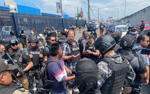 Más de 57 mil servidores policiales se desplegaron en todo el territorio nacional.