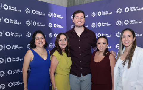 Karen Loyola, Lorena Centeno, Sebastián Muller, Valentina Ernst y Daniela Jaramillo.