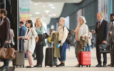 El sistema EES aplica a ciudadanos de países no pertenecientes a la UE ni al espacio Schengen, como Ecuador.